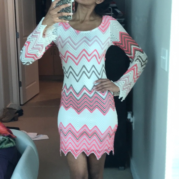 Dress Size Small - Picture 2 of 2